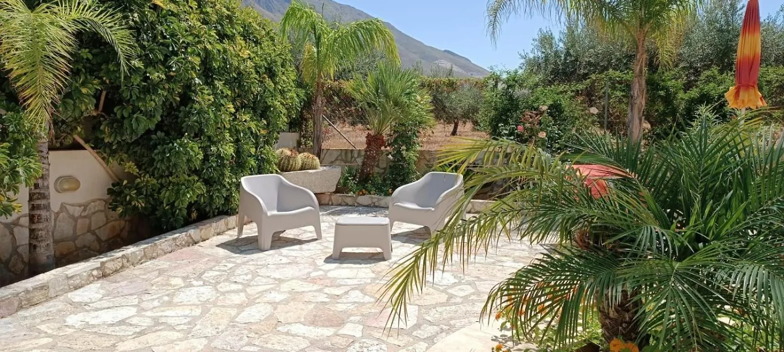 Bed & Breakfast Le Falesie Di Castelluzzo Italien