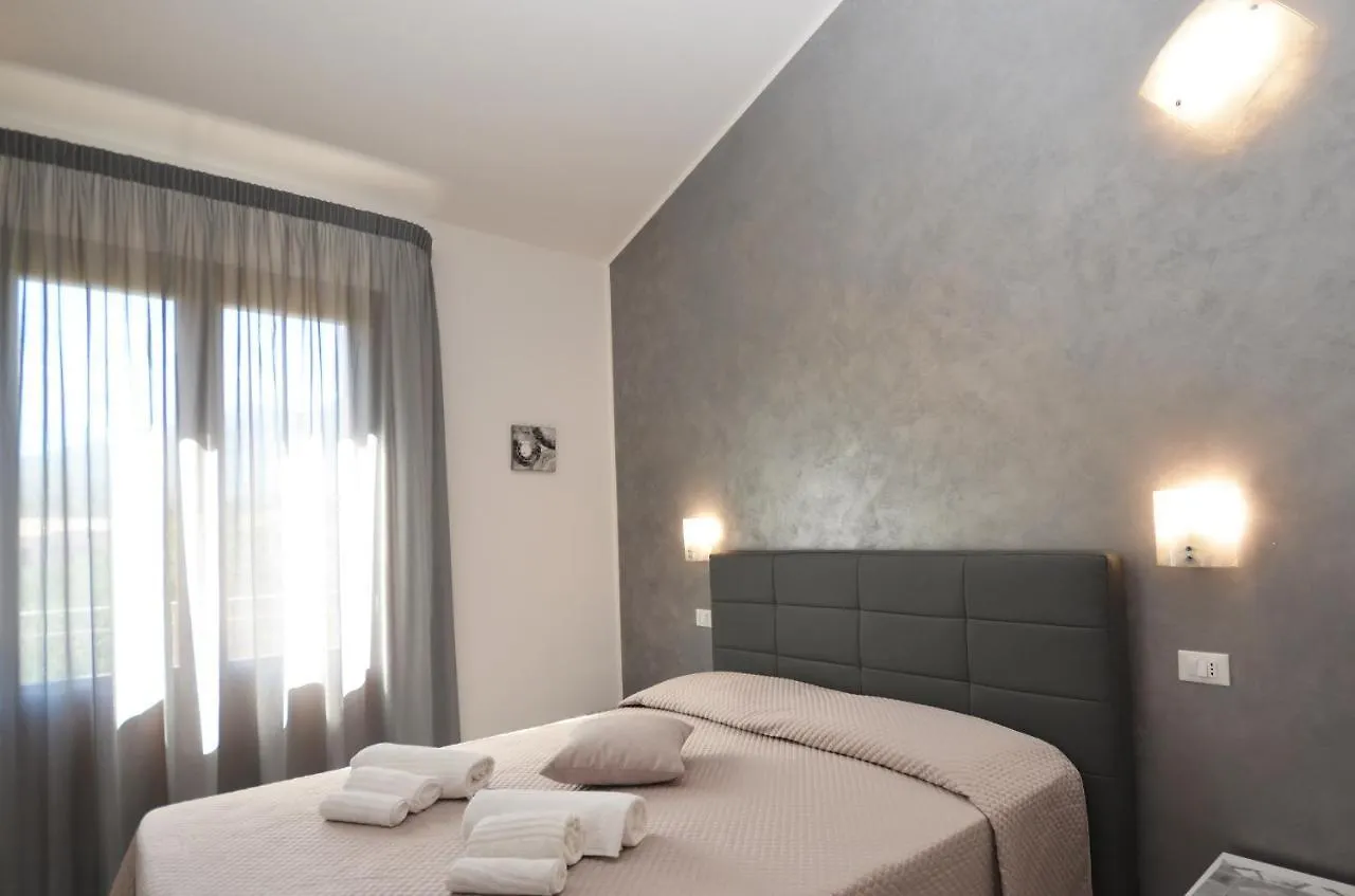 Le Falesie Di Castelluzzo Bed & Breakfast